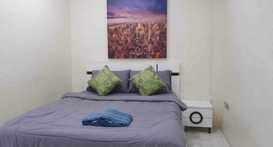 For rent 4 bedrooms townhouse in Pratumnak, Pattaya