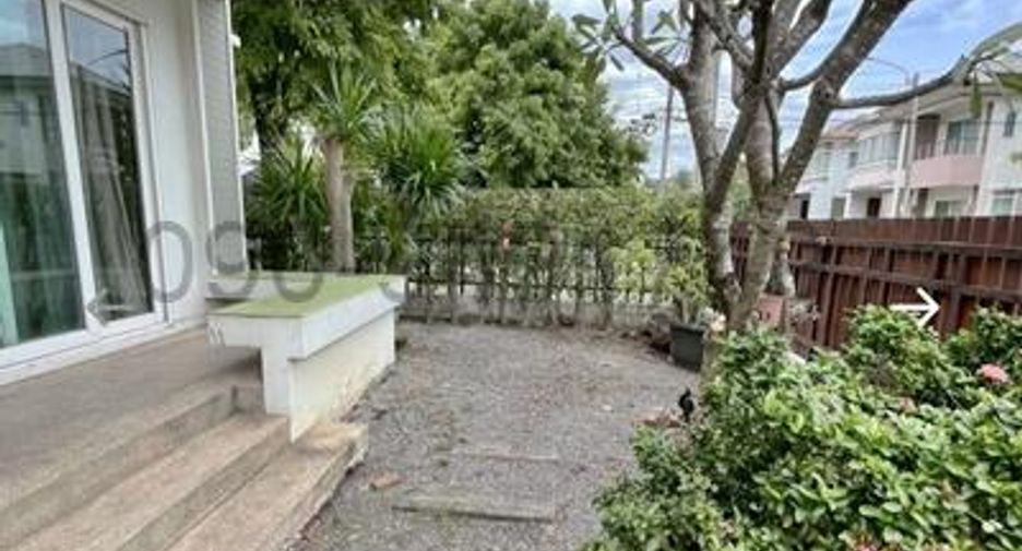 Haus zur Miete mit 3 Zimmer in Khlong Sam Wa, Bangkok