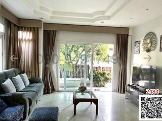 For rent 3 bedrooms house in Khlong Sam Wa, Bangkok