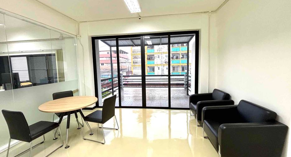 For sale and for rent 10 bedrooms office in Bang Na, Bangkok