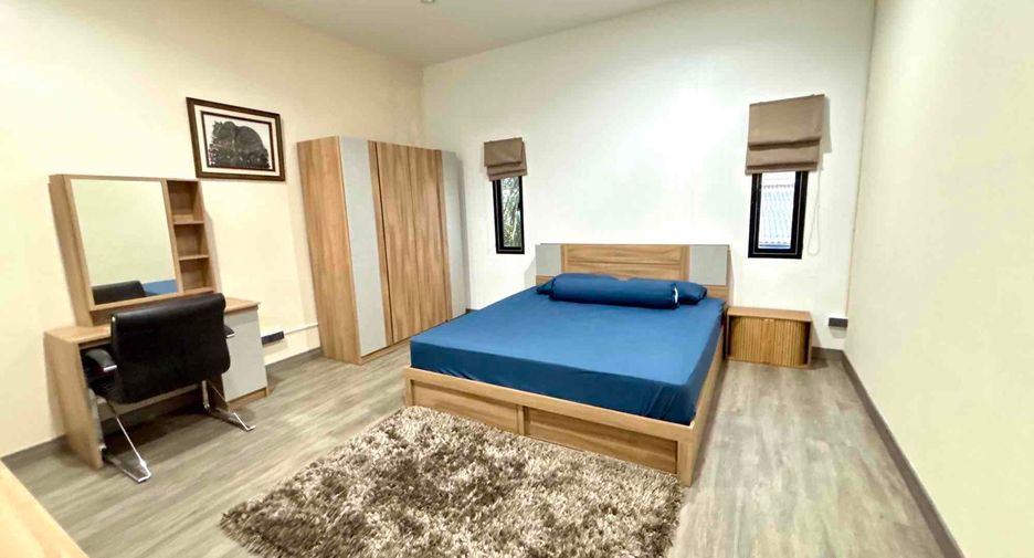 For sale and for rent 10 bedrooms office in Bang Na, Bangkok
