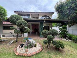 出租 和 出售 5 卧室 独立屋 在 Suan Luang, 曼谷