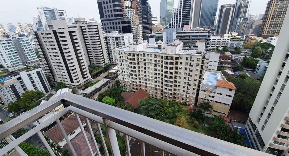 Wohnung zur Miete mit 2 Zimmer in Khlong Toei, Bangkok