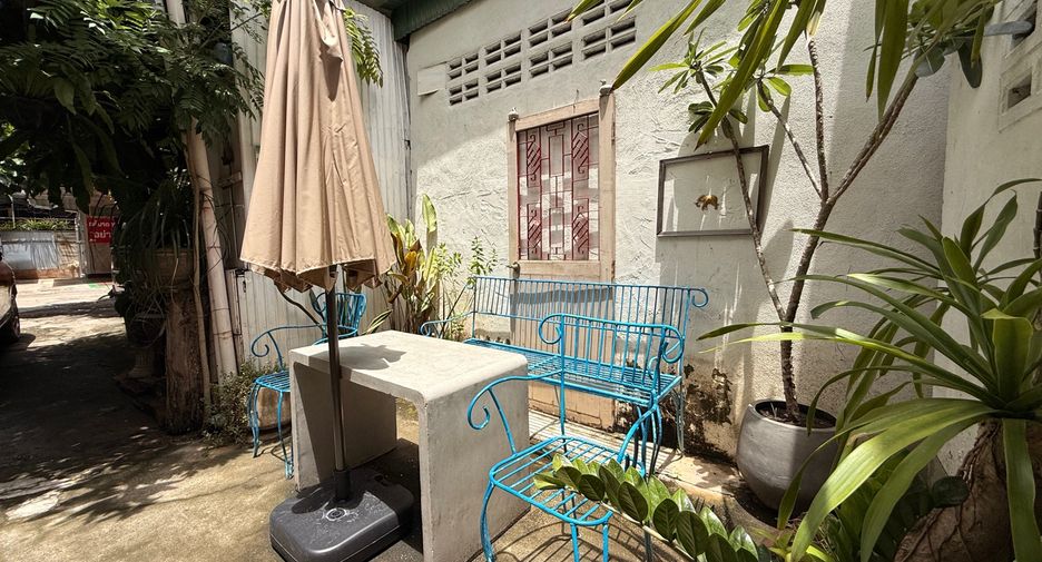 For rent 3 bedrooms house in Mueang Chiang Mai, Chiang Mai