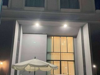 For rent 3 bedrooms townhouse in Bang Khen, Bangkok