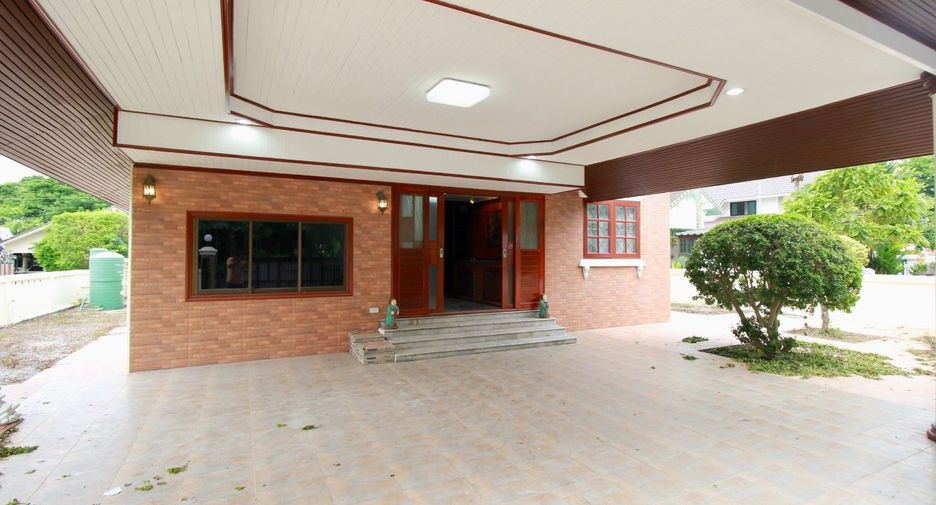 For sale 3 bedrooms house in Mueang Rayong, Rayong