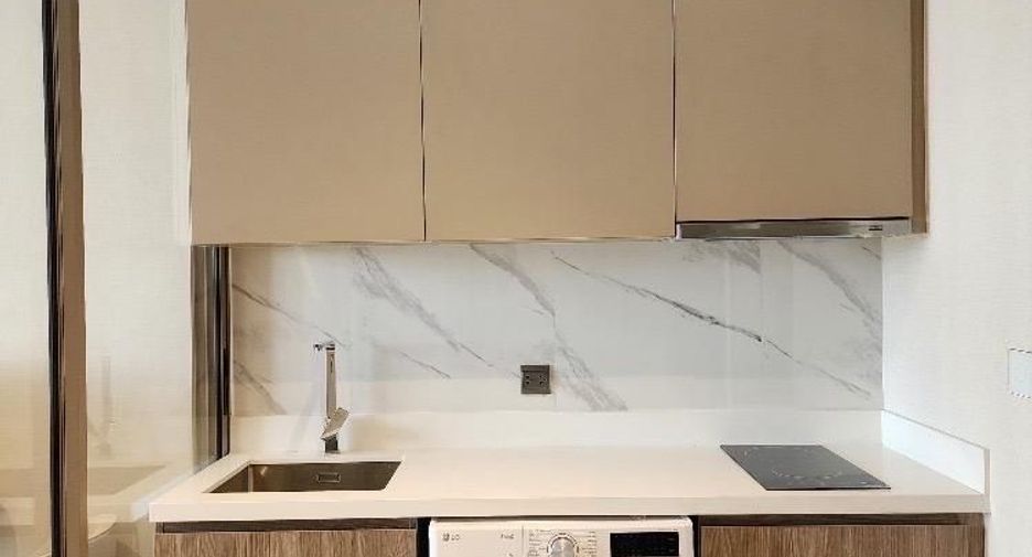 For rent 1 bed condo in Watthana, Bangkok