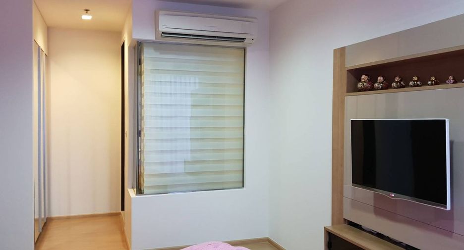 Condo en alquiler de 2 habitaciones en Phra Khanong, Bangkok