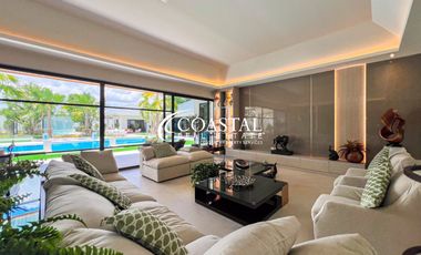 For sale 5 bedrooms house in East Pattaya, Pattaya