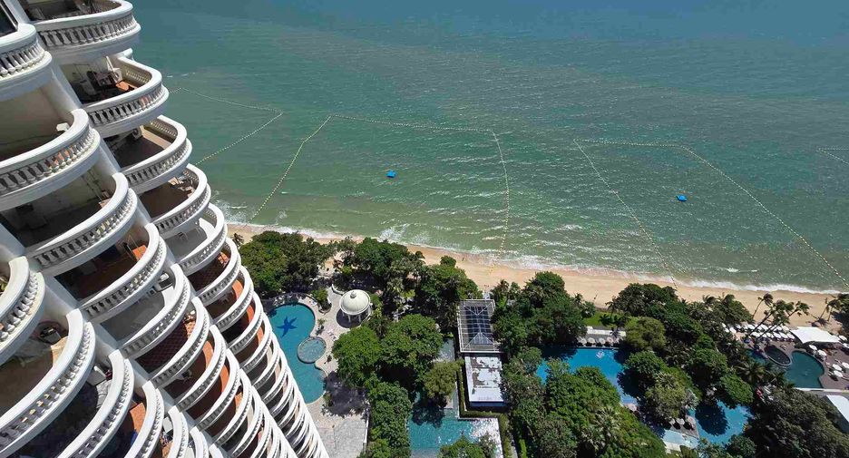 Condo en venta de 2 habitaciones en North Pattaya, Pattaya