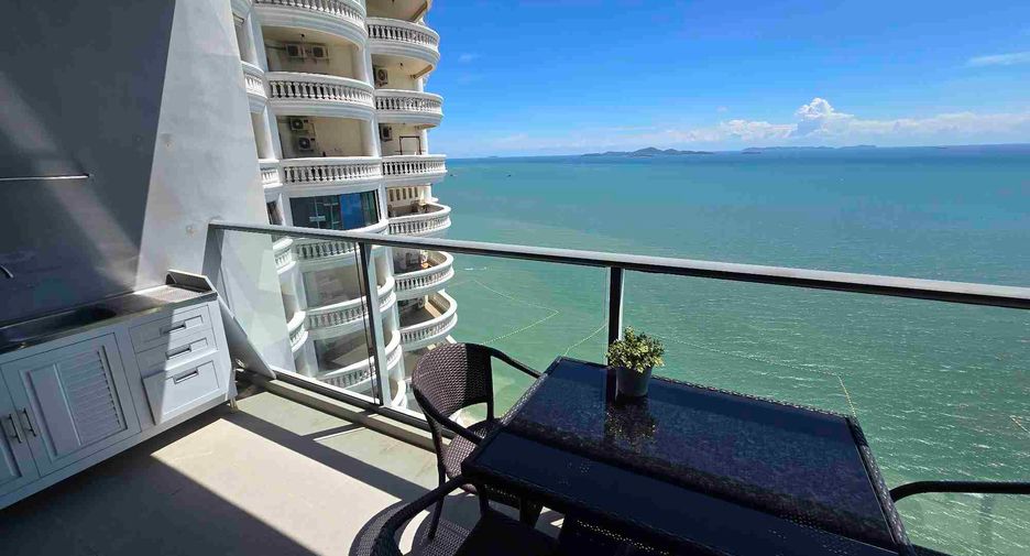 Condo en venta de 2 habitaciones en North Pattaya, Pattaya