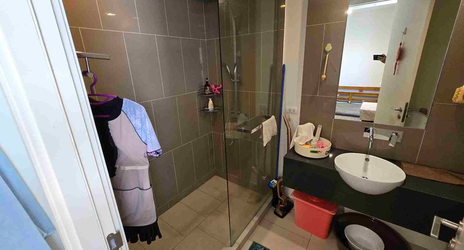 Condo en venta de 2 habitaciones en North Pattaya, Pattaya