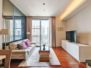 Condo en alquiler y en venta de 2 habitaciones en Watthana, Bangkok
