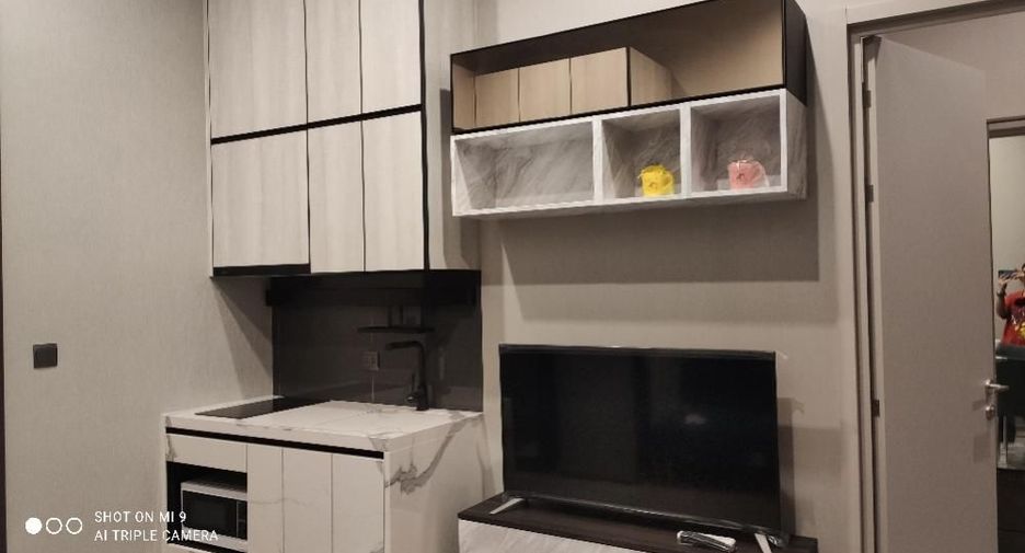For rent 1 bed condo in Phra Khanong, Bangkok