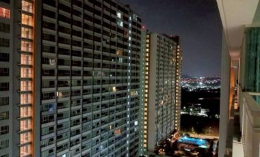 À louer et à vendre 2 chambres condo 