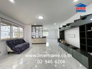 For rent and for sale 4 bedrooms house in Khlong Sam Wa, Bangkok