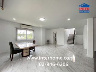 For rent and for sale 4 bedrooms house in Khlong Sam Wa, Bangkok
