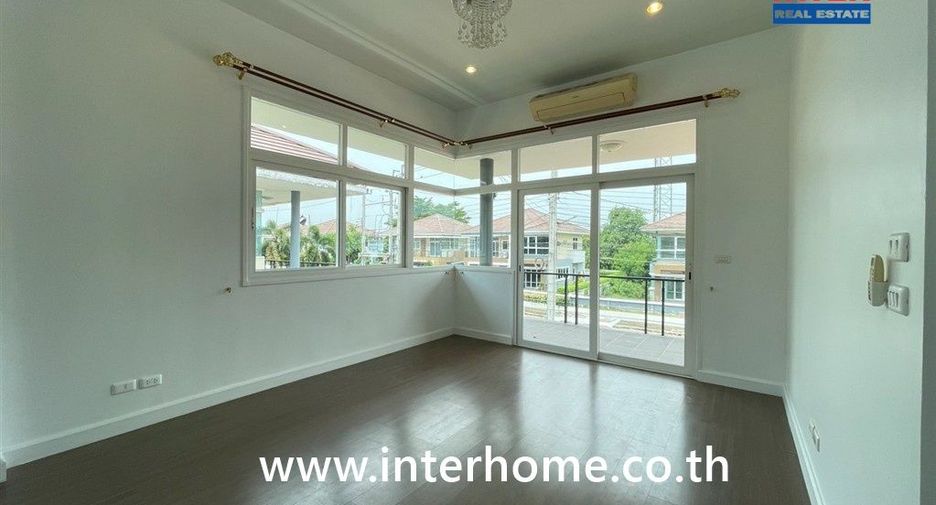 Haus zum Kauf mit 4 Zimmer in Khlong Sam Wa, Bangkok