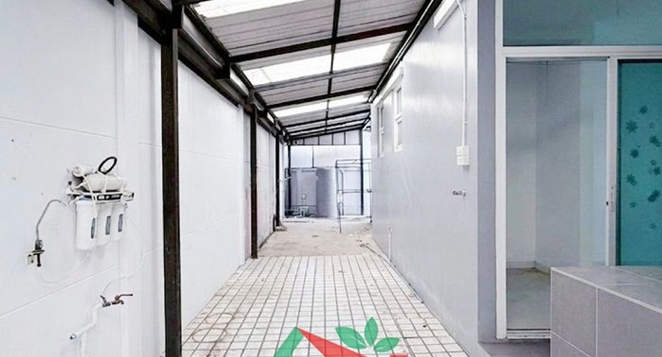 For sale 4 bedrooms house in Khlong Sam Wa, Bangkok