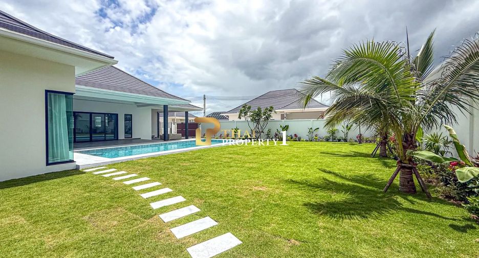 For sale 3 bedrooms villa in Hua Hin, Prachuap Khiri Khan