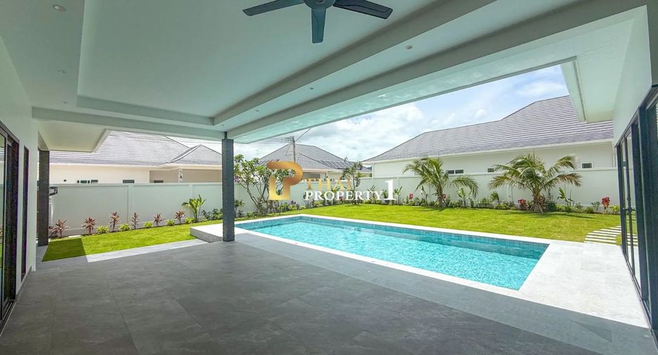 For sale 3 bedrooms villa in Hua Hin, Prachuap Khiri Khan