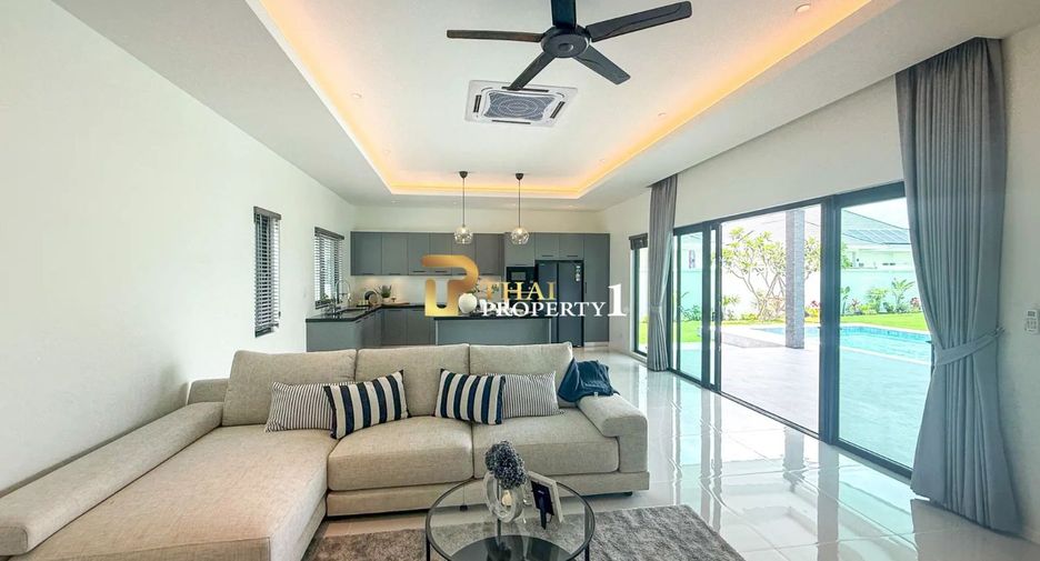 For sale 3 bedrooms villa in Hua Hin, Prachuap Khiri Khan