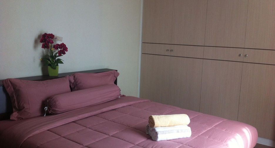 À vendre 2 chambres condo à Si Racha, Chonburi