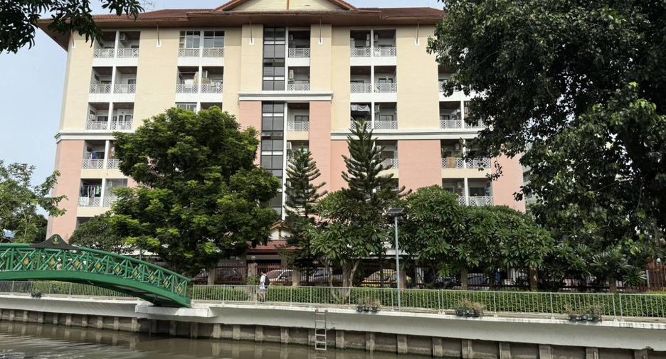 Condo en venta de 3 habitaciones en Dusit, Bangkok