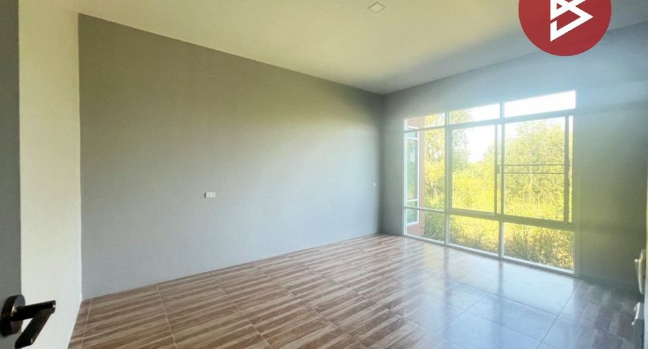 For sale 6 bedrooms house in Nong Chok, Bangkok