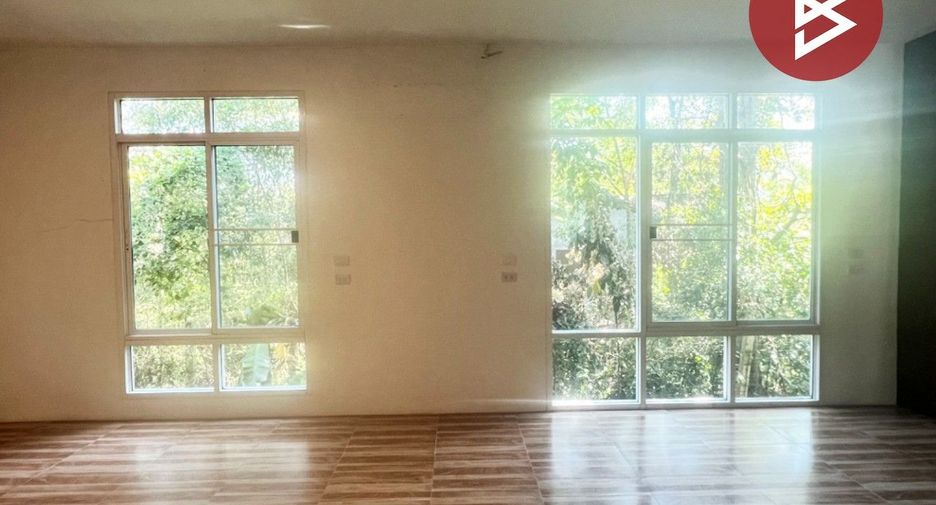 For sale 6 bedrooms house in Nong Chok, Bangkok