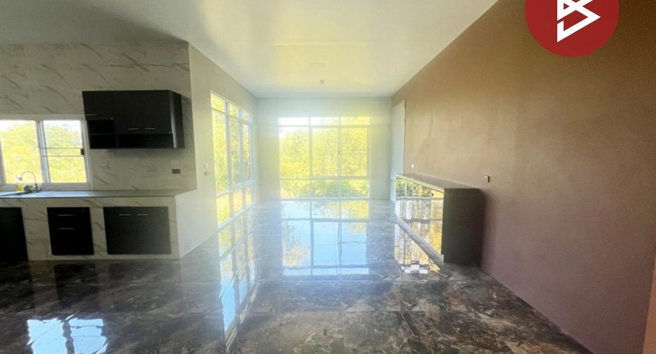For sale 6 bedrooms house in Nong Chok, Bangkok