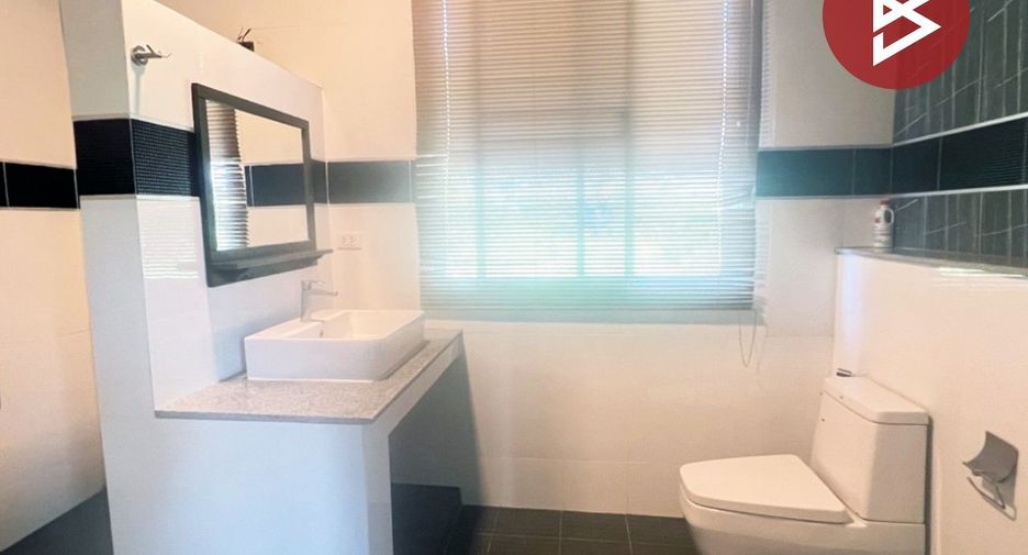 For sale 6 bedrooms house in Nong Chok, Bangkok