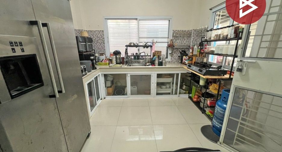 À vendre 3 chambres maison à Si Racha, Chonburi