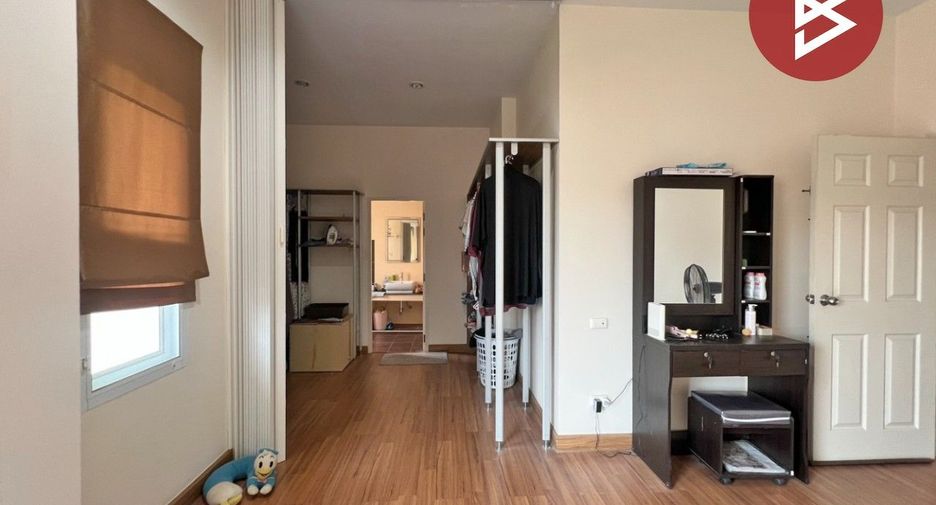À vendre 3 chambres maison à Si Racha, Chonburi