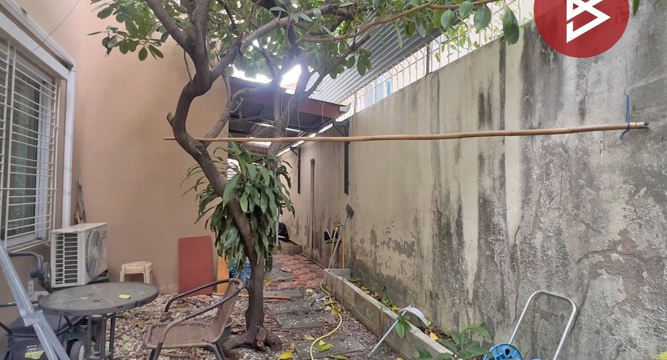 À vendre 3 chambres maison à Si Racha, Chonburi