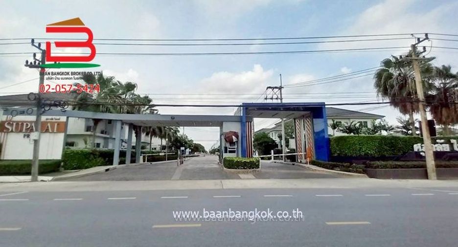 For sale 3 ベッドルーム townhouse in Lam Luk Ka, Pathum Thani