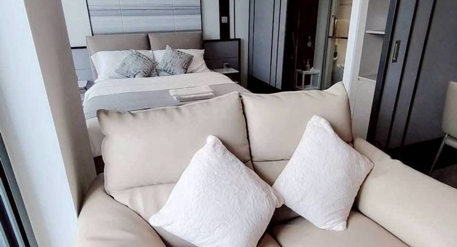 Condo en alquiler de 1 habitaciones en Pratumnak, Pattaya