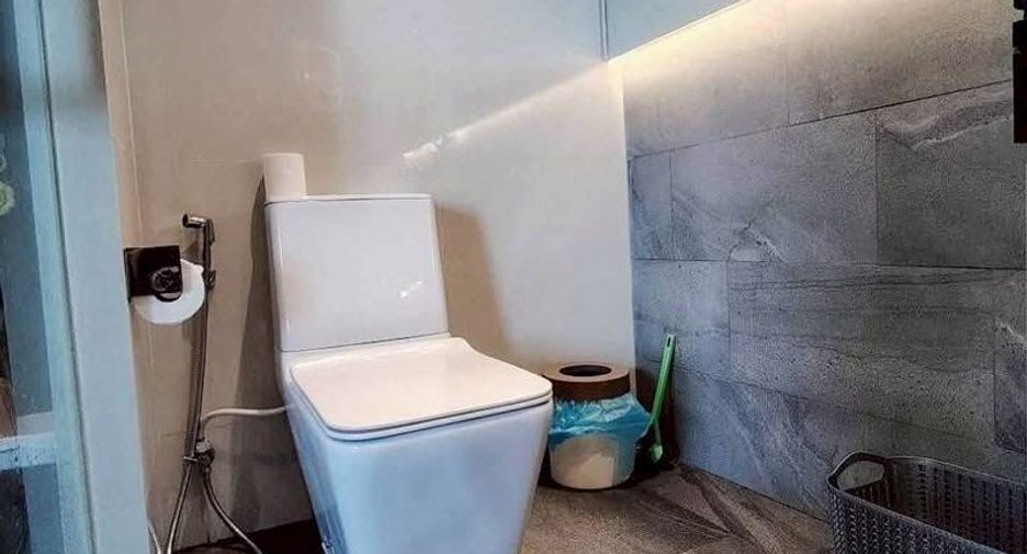 Condo en alquiler de 1 habitaciones en Pratumnak, Pattaya