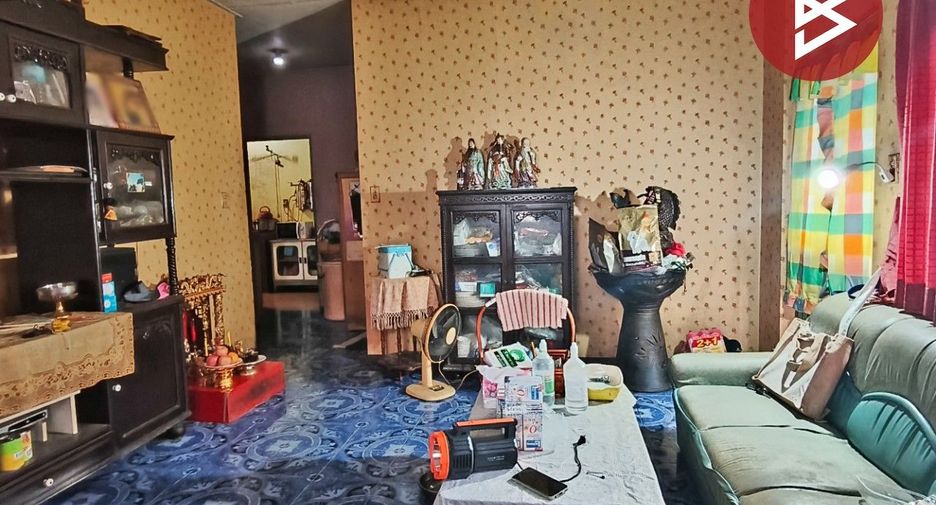 À vendre 2 chambres maison à Mueang Chon Buri, Chonburi