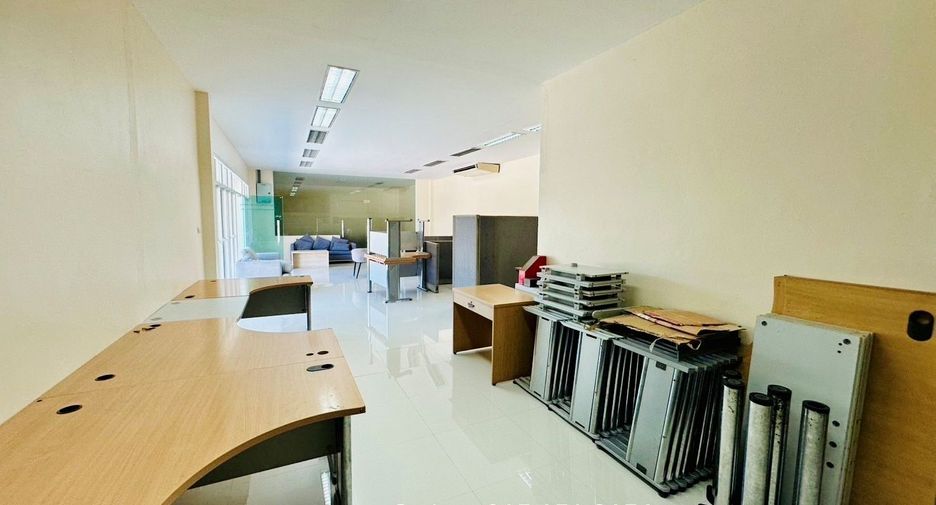 出租 办公室 在 Mueang Rayong, Rayong