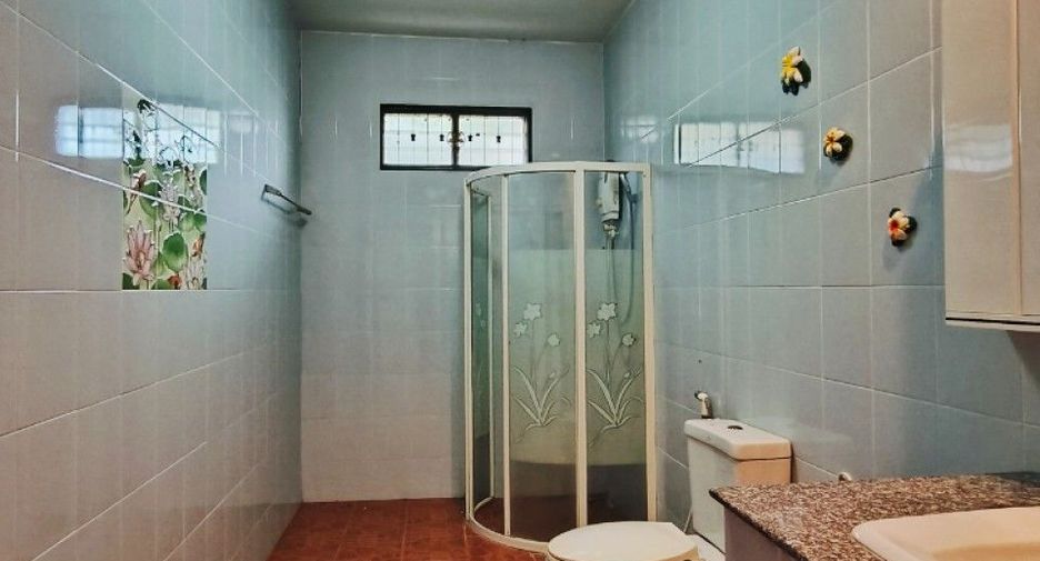 Haus zum Kauf mit 3 Zimmer in Prasat, Surin