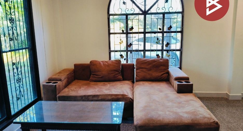 Haus zum Kauf mit 3 Zimmer in Prasat, Surin