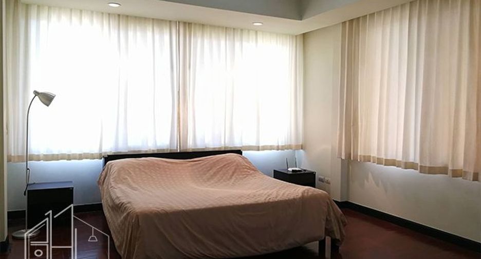 For rent 1 bed apartment in Watthana, Bangkok