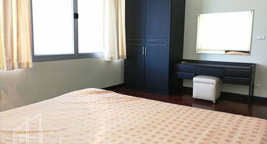 For rent 1 bed apartment in Watthana, Bangkok