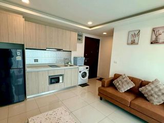 For rent 2 bedrooms condo in Bang Lamung, Chonburi