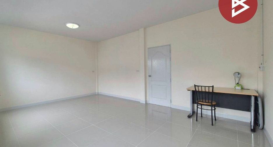 For sale 3 bedrooms townhouse in Phutthamonthon, Nakhon Pathom