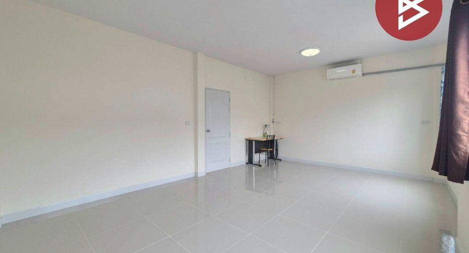 For sale 3 bedrooms townhouse in Phutthamonthon, Nakhon Pathom
