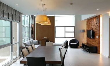 For rent 3 bedrooms condo in Watthana, Bangkok