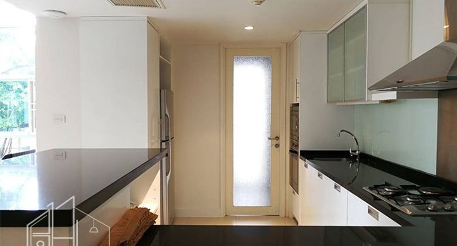 Wohnung zur Miete mit 3 Zimmer in Watthana, Bangkok