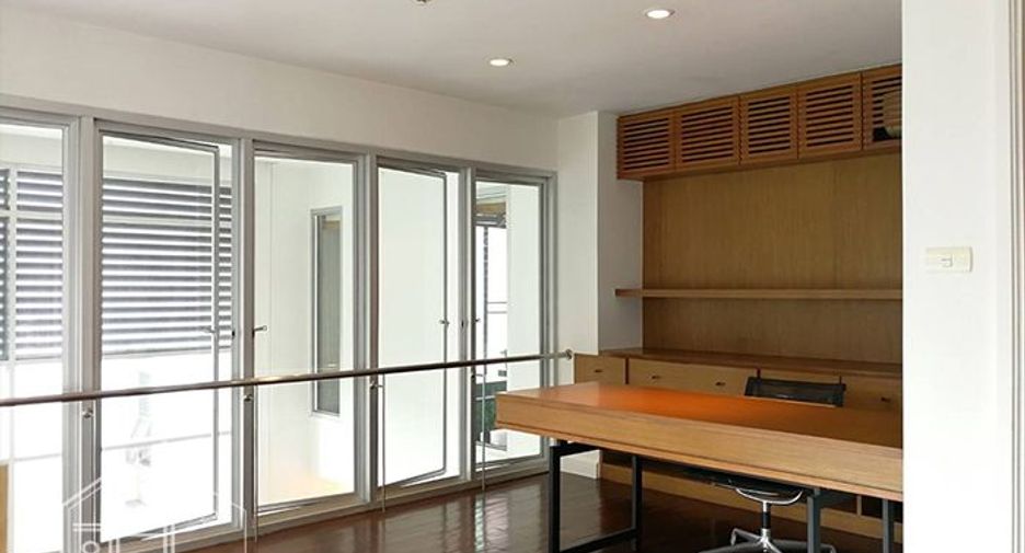 Wohnung zur Miete mit 3 Zimmer in Watthana, Bangkok
